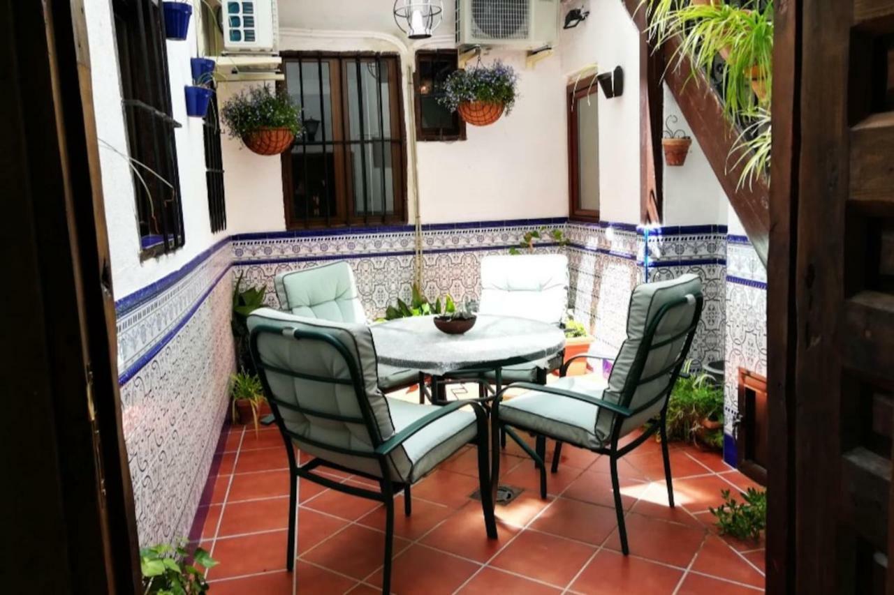 Apartamento Ilarcuris Con Patio Privado توليدو المظهر الخارجي الصورة